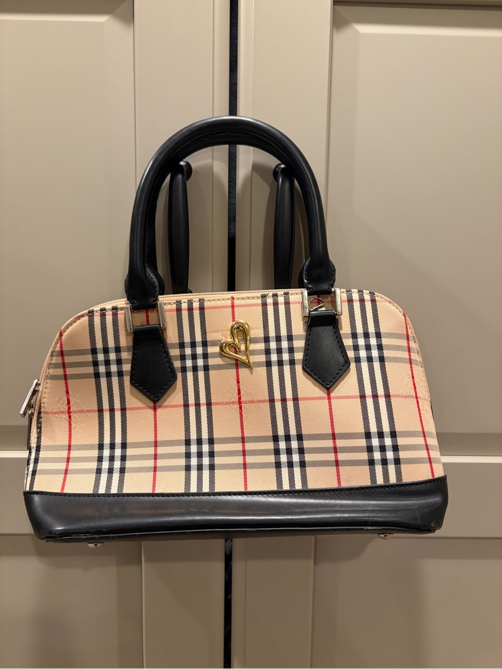 Classic Burberry Plaid Satchel Handbag in Beige and Black